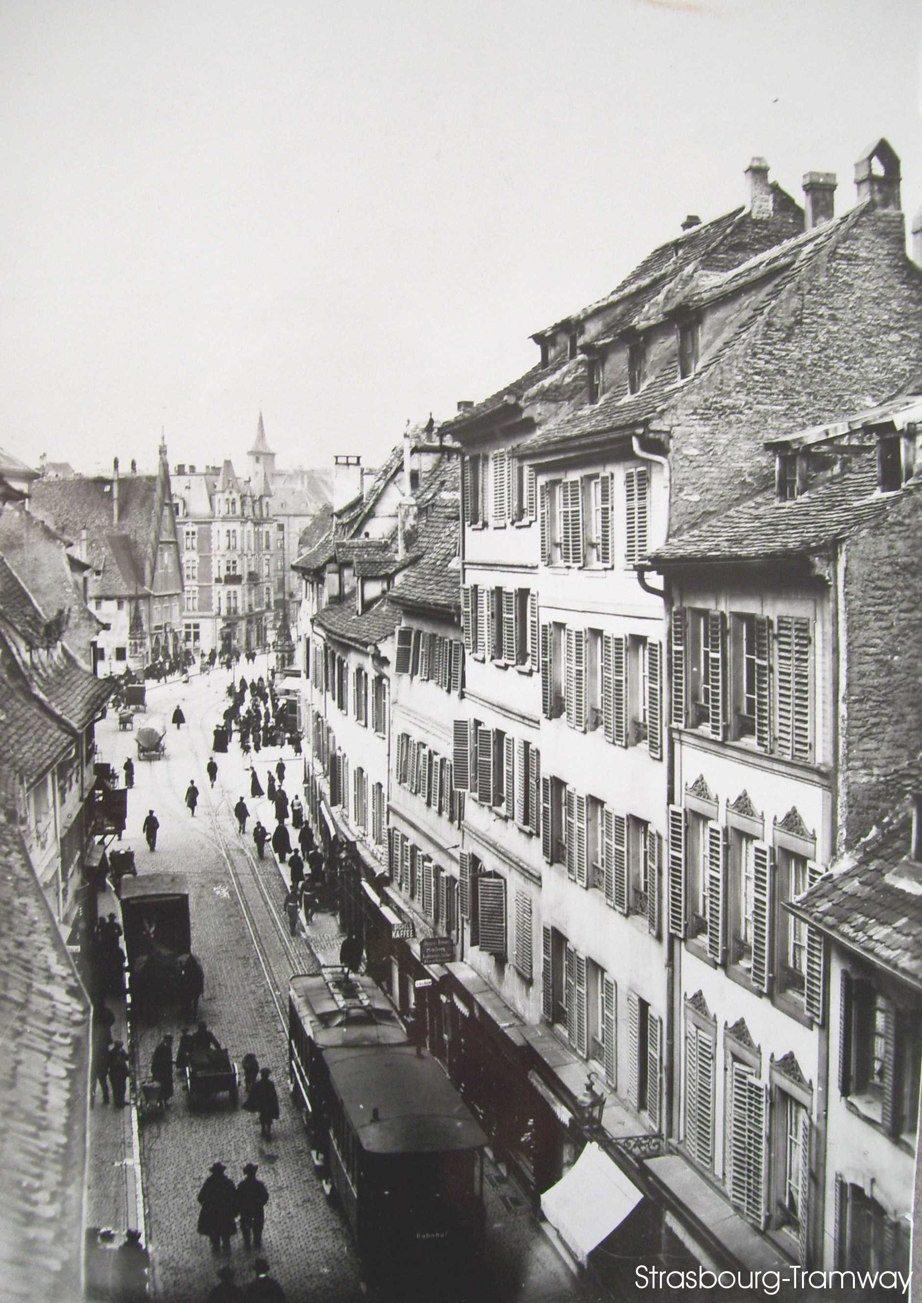 Tramway Rue d'Austerlitz.
